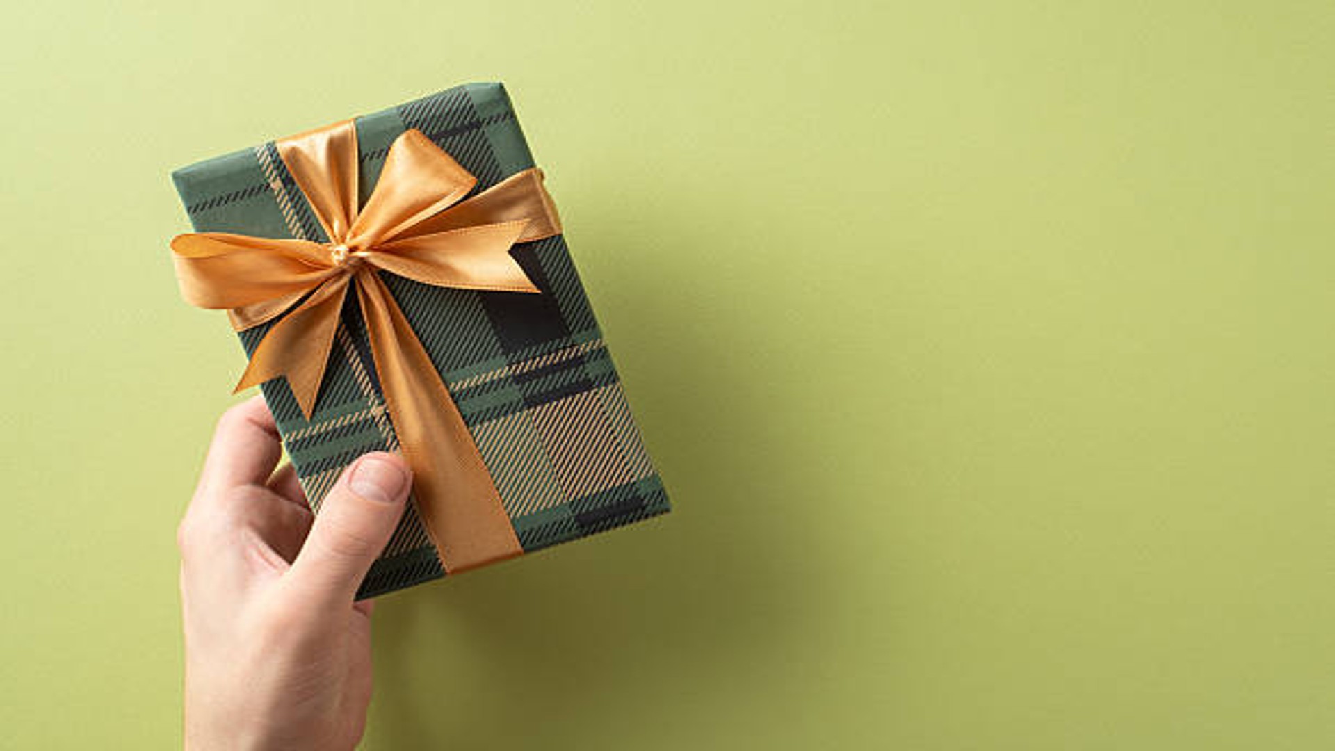 Regali eleganti e funzionali per sorprendere ogni uomo