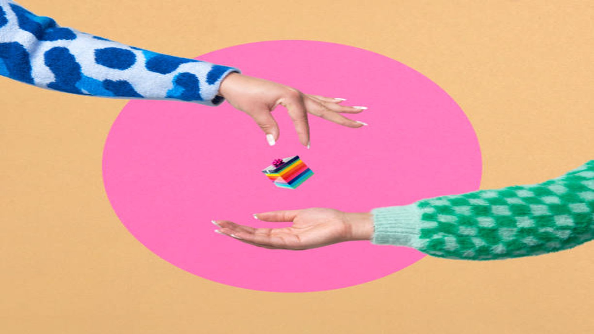 Regali di Natale, anniversario e nozze: ispirazioni per sorprendere con stile